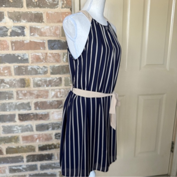 Ya Los Angeles Elegant Navy and Tan Striped Halter Dress Sz S - Picture 5 of 12